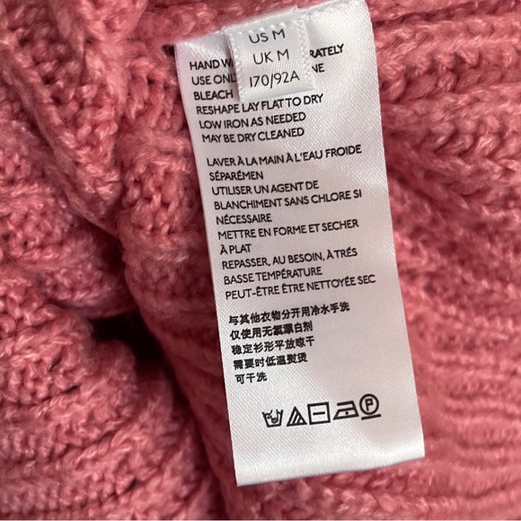 Urban Outfitters Knit Cropped Sweater, Size Medium - Picture 8 of 9